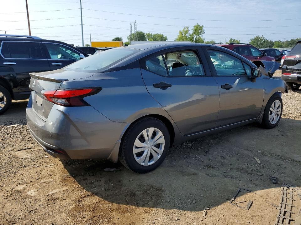 2020 NISSAN VERSA S 3