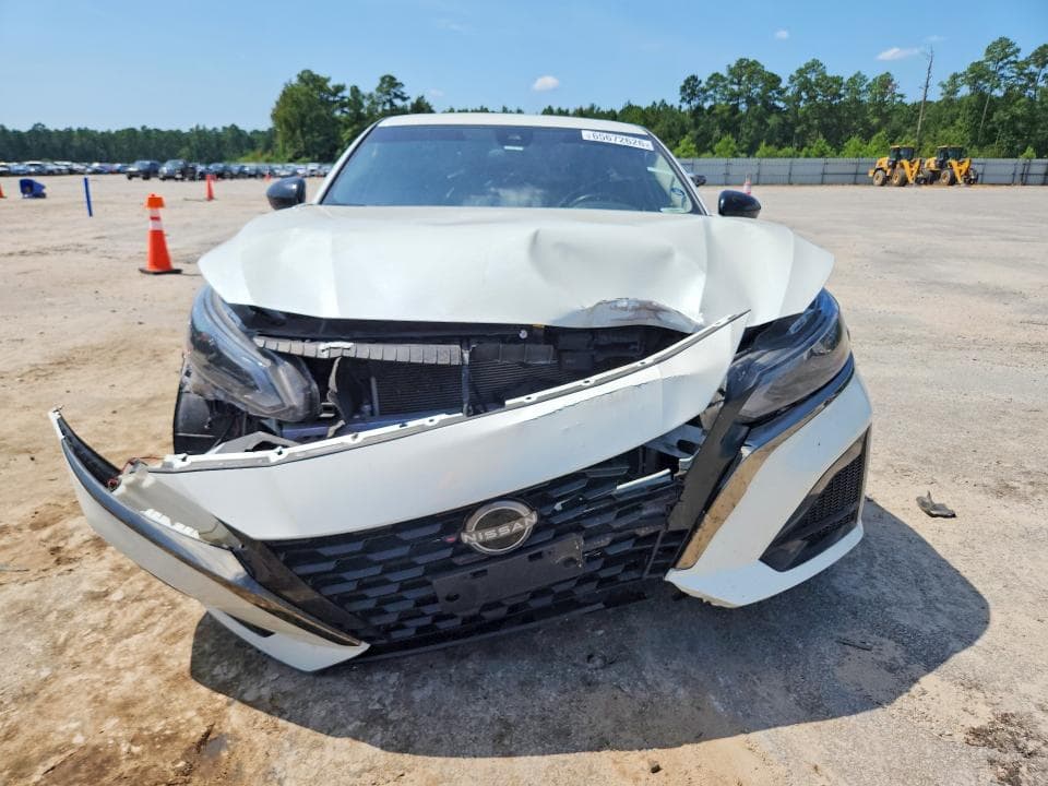 2024 NISSAN ALTIMA SR 5