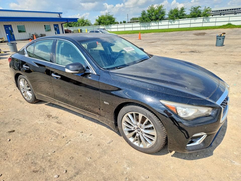 2018 INFINITI Q50 3.0T LUXE 4