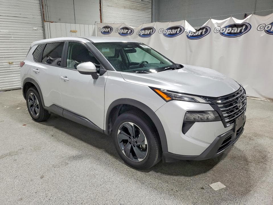 2025 NISSAN ROGUE SV 4