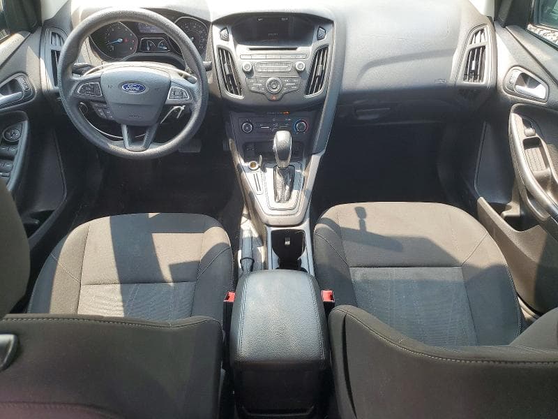 2017 FORD FOCUS SE 8
