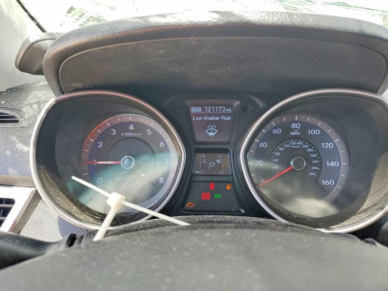 2017 HYUNDAI ELANTRA GT BASE 9