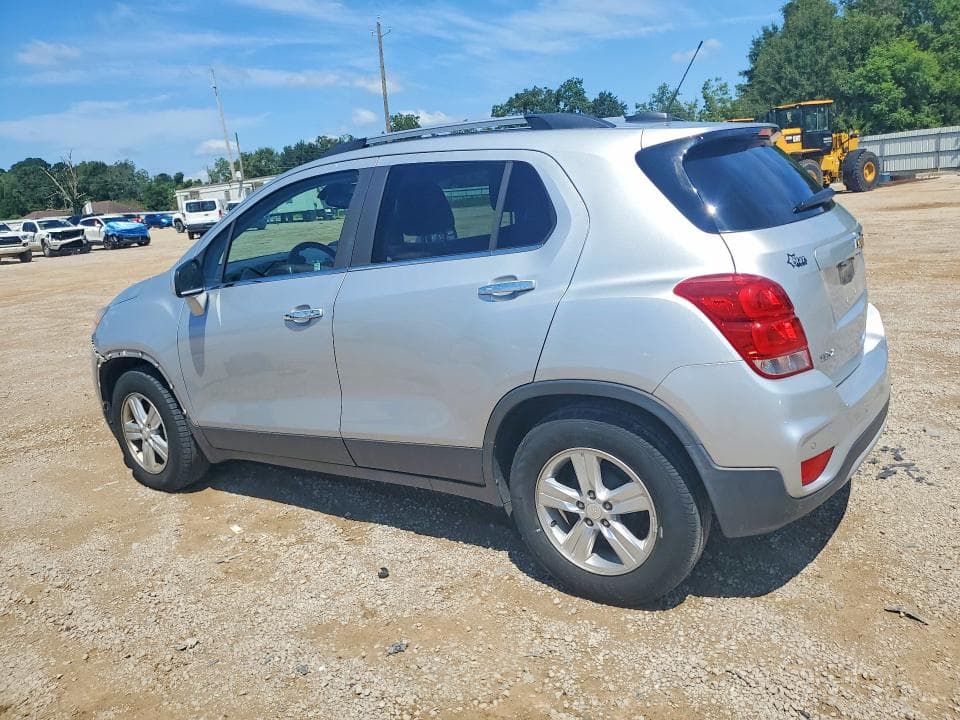 2017 CHEVROLET TRAX 1LT 2
