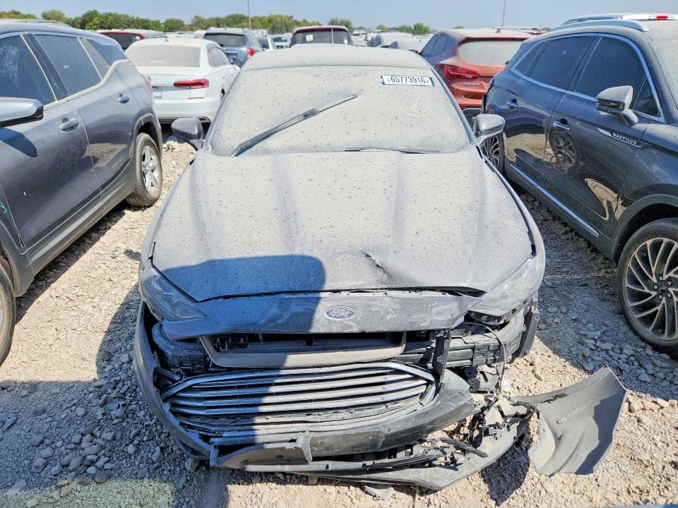 2017 FORD FUSION SE 5