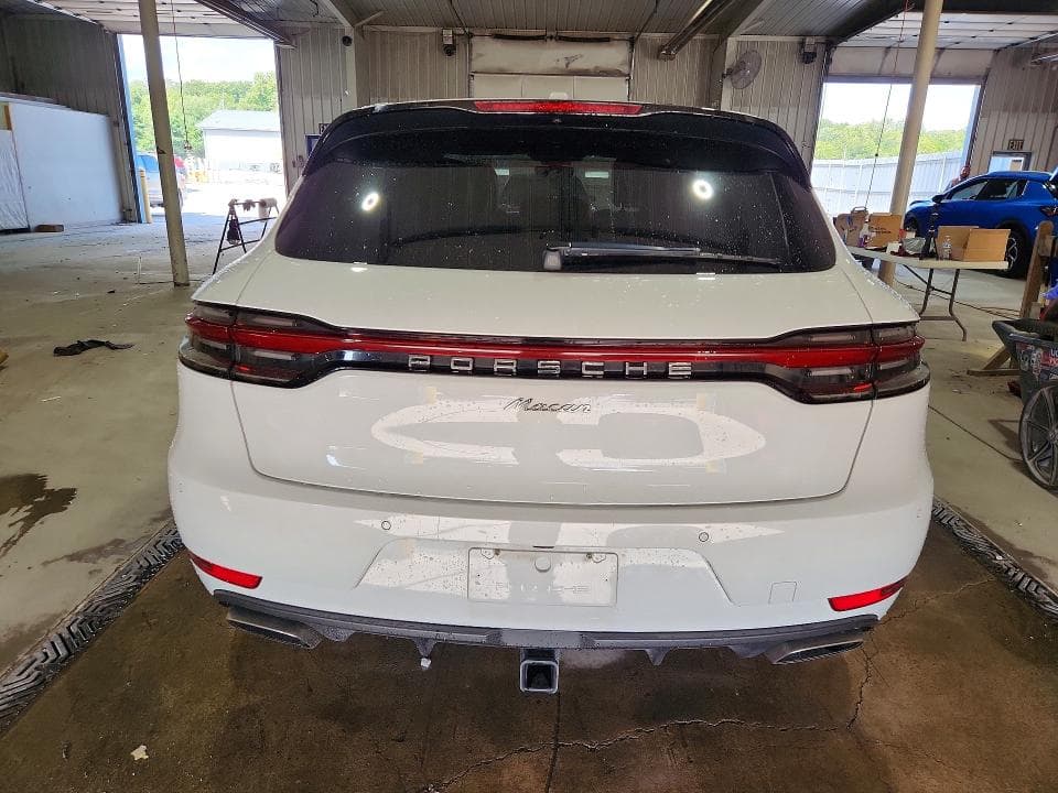 2019 PORSCHE MACAN 6