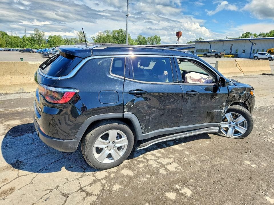 2022 JEEP COMPASS LATITUDE 3