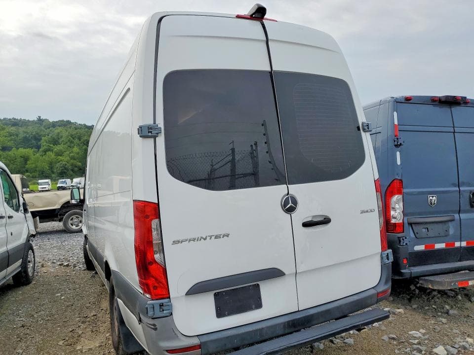 2022 MERCEDES-BENZ SPRINTER 2500 6