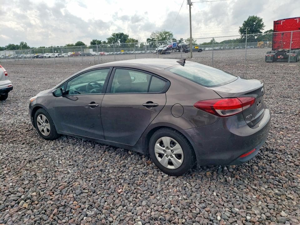 2017 KIA FORTE LX 2