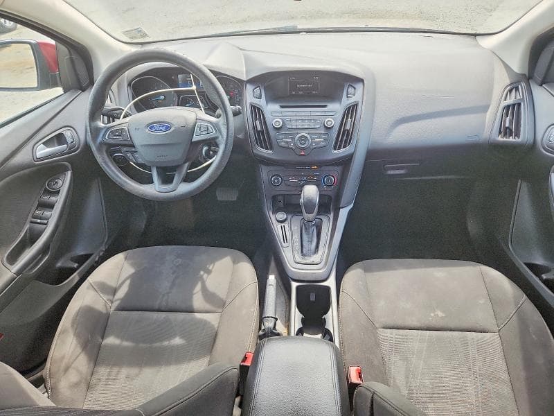 2017 FORD FOCUS SE 8