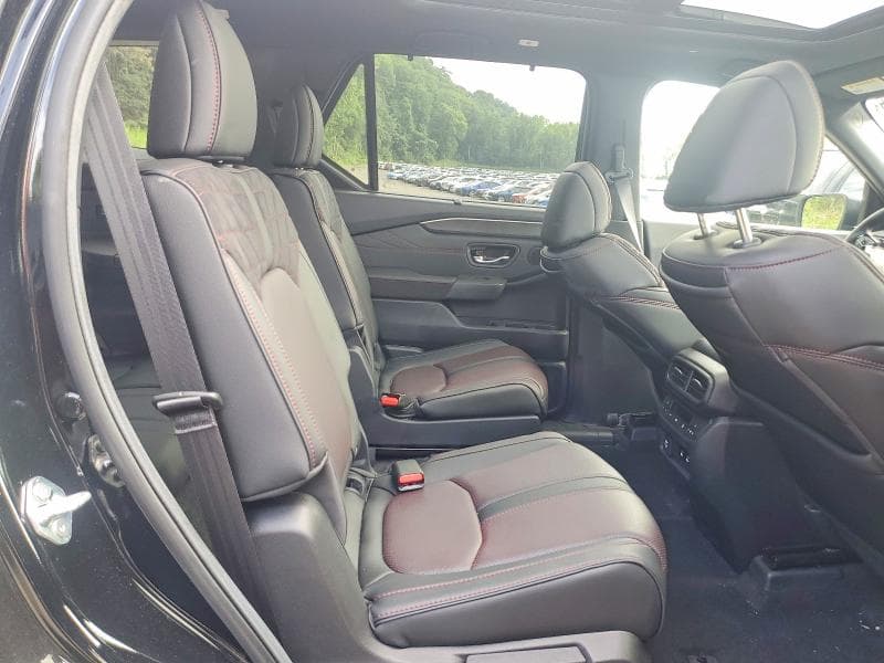 2026 HONDA PILOT BLACK EDITION 11