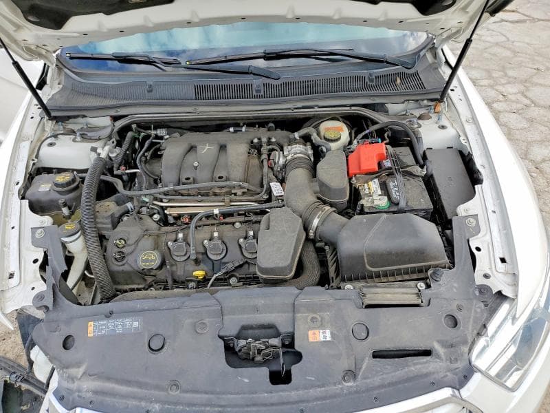 2017 FORD TAURUS LIMITED 11