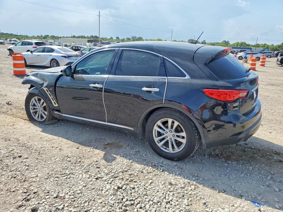 2017 INFINITI QX70 BASE 2