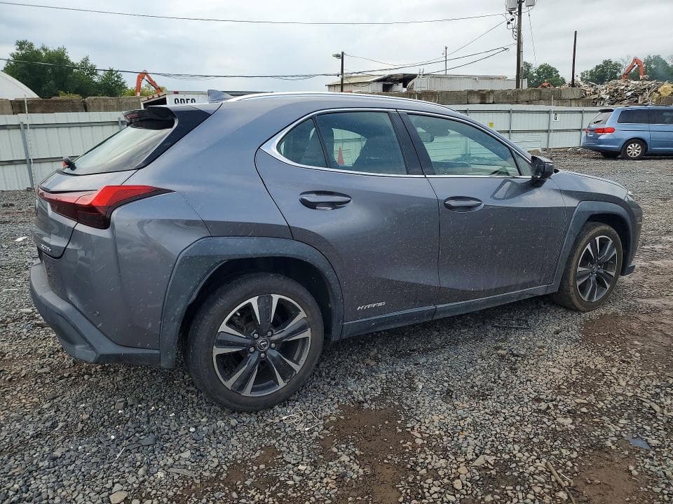 2021 LEXUS UX 250H 3