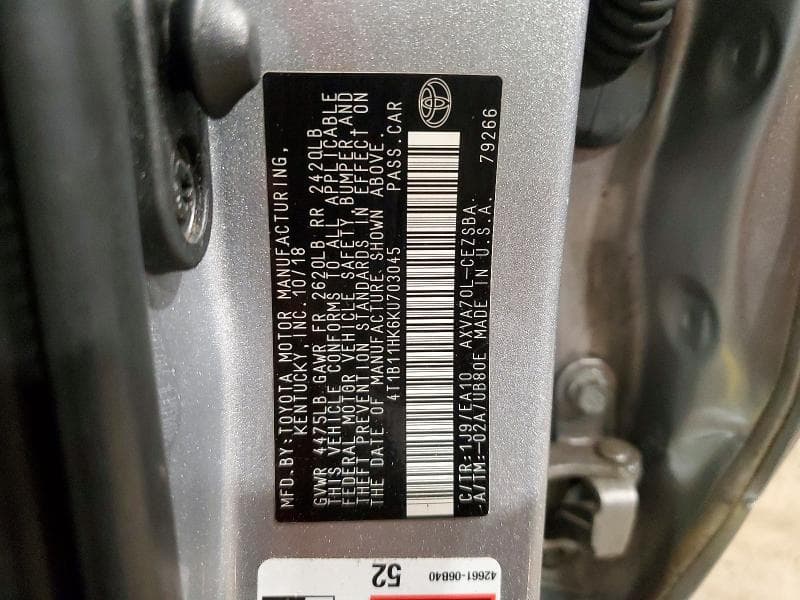 2019 TOYOTA CAMRY SE 13