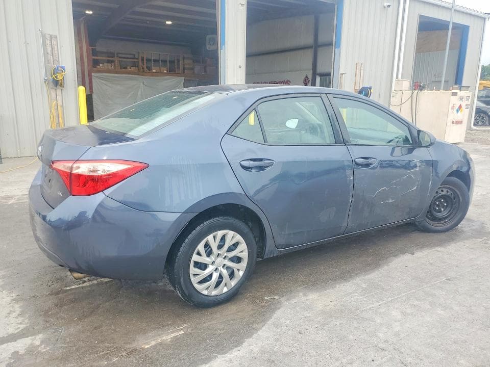 2019 TOYOTA COROLLA LE 3