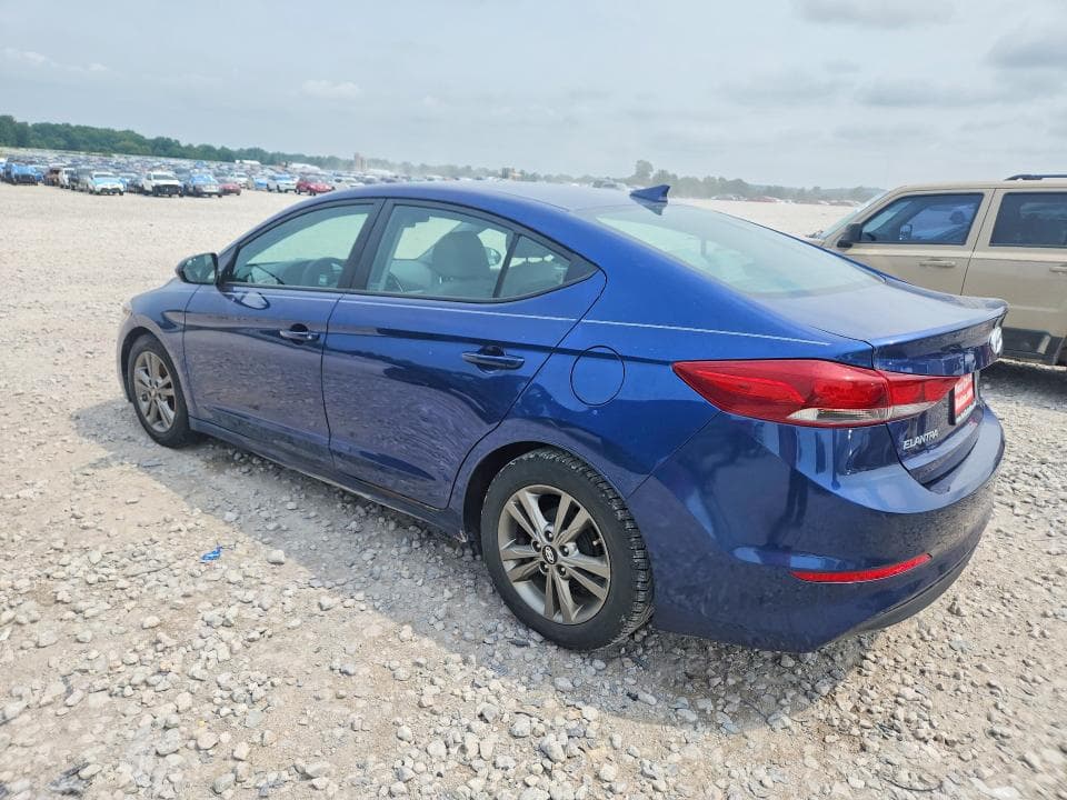 2017 HYUNDAI ELANTRA SE 2