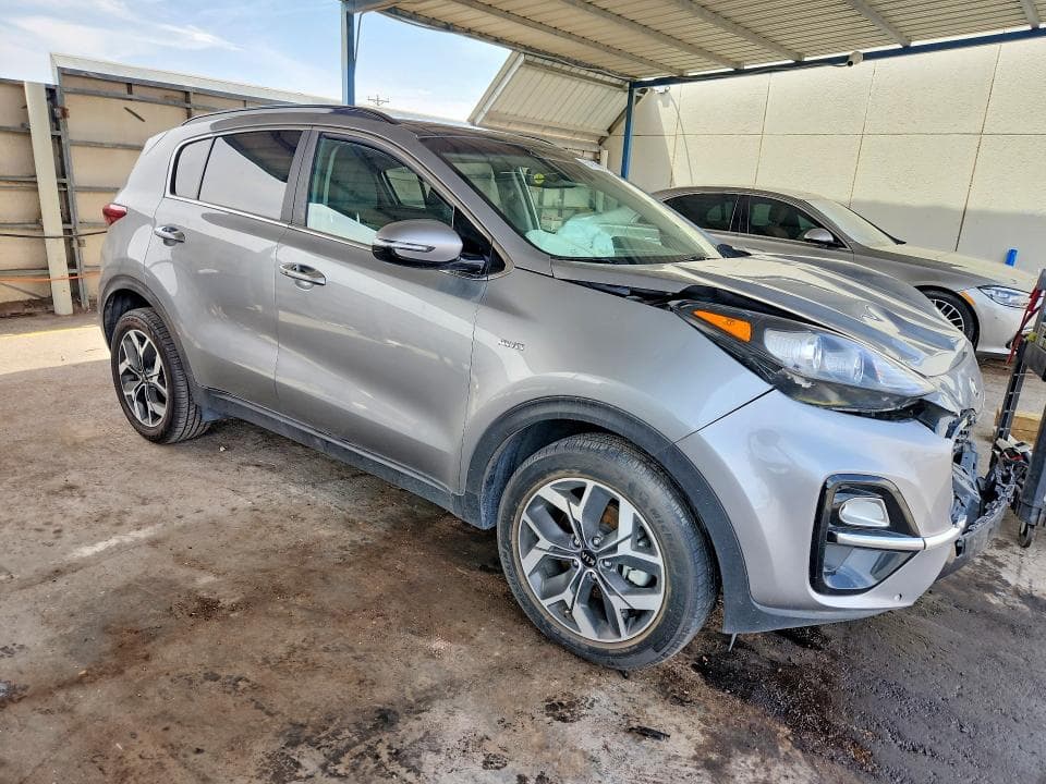 2022 KIA SPORTAGE EX 4
