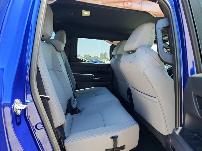 2025 TOYOTA TACOMA SR5 10
