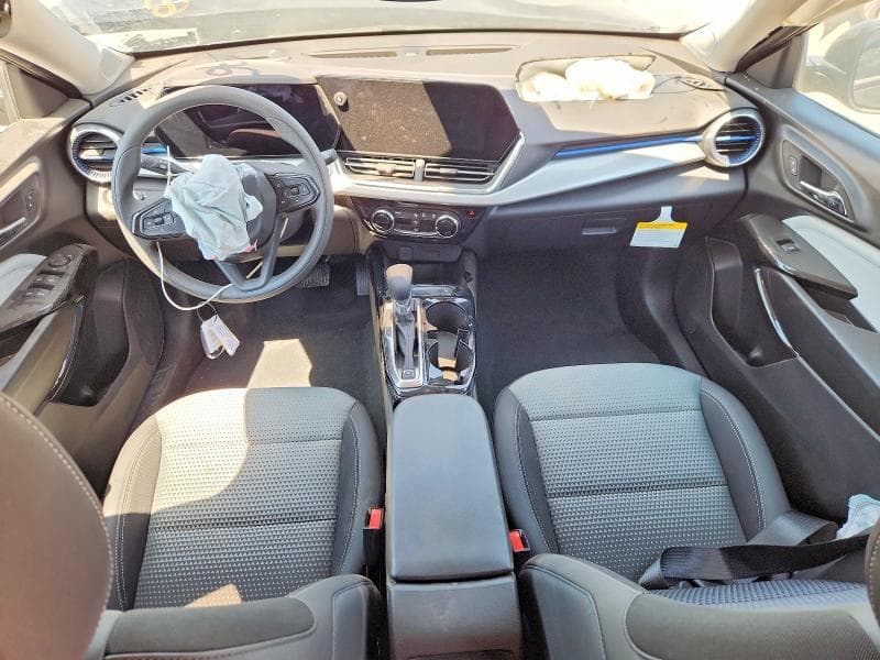 2026 CHEVROLET TRAX 1LT 8
