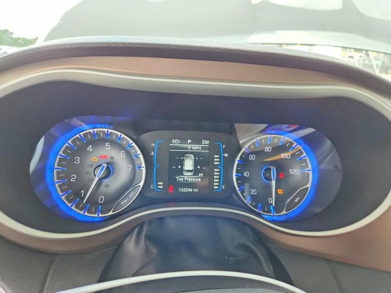 2017 CHRYSLER PACIFICA TOURING 9