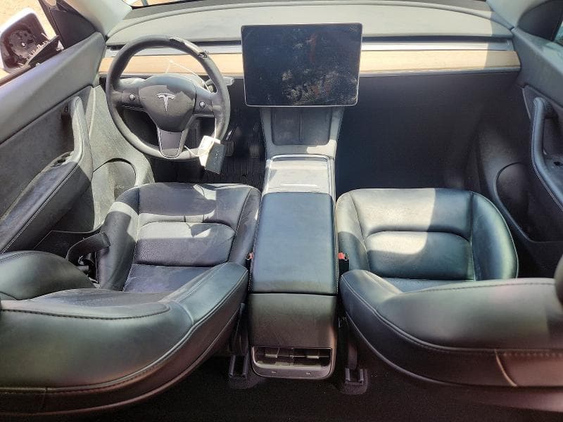 2021 TESLA MODEL Y 8