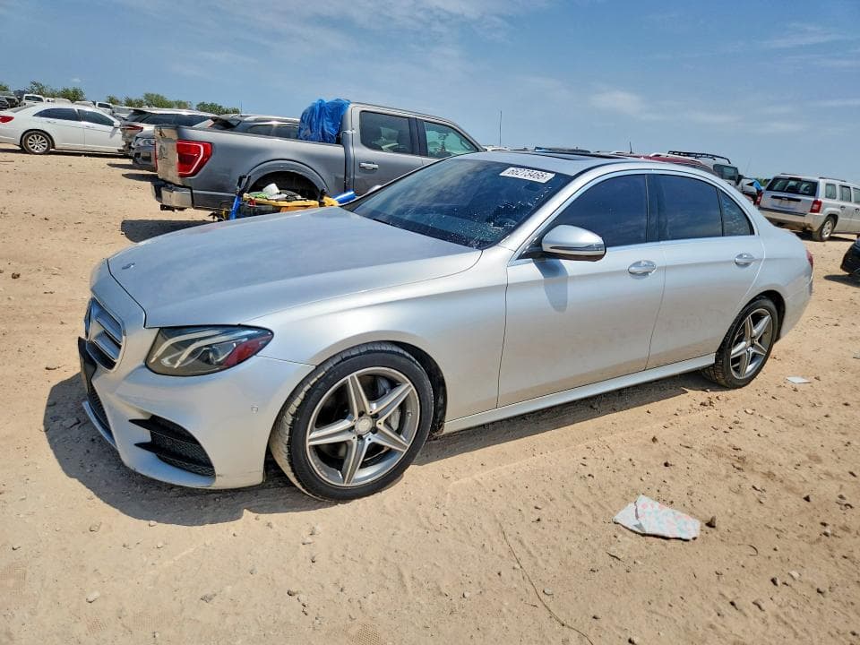 2017 MERCEDES-BENZ E 300 - 1
