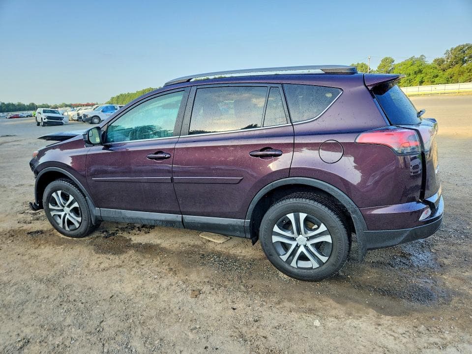 2017 TOYOTA RAV4 LE 2