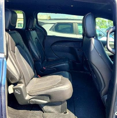 2025 CHRYSLER PACIFICA SELECT 11