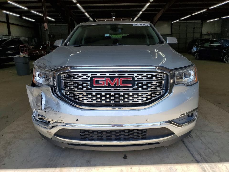 2017 GMC ACADIA DENALI 5