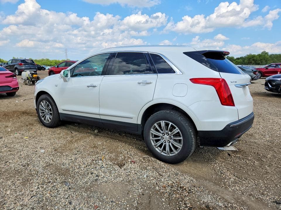 2017 CADILLAC XT5 LUXURY 2