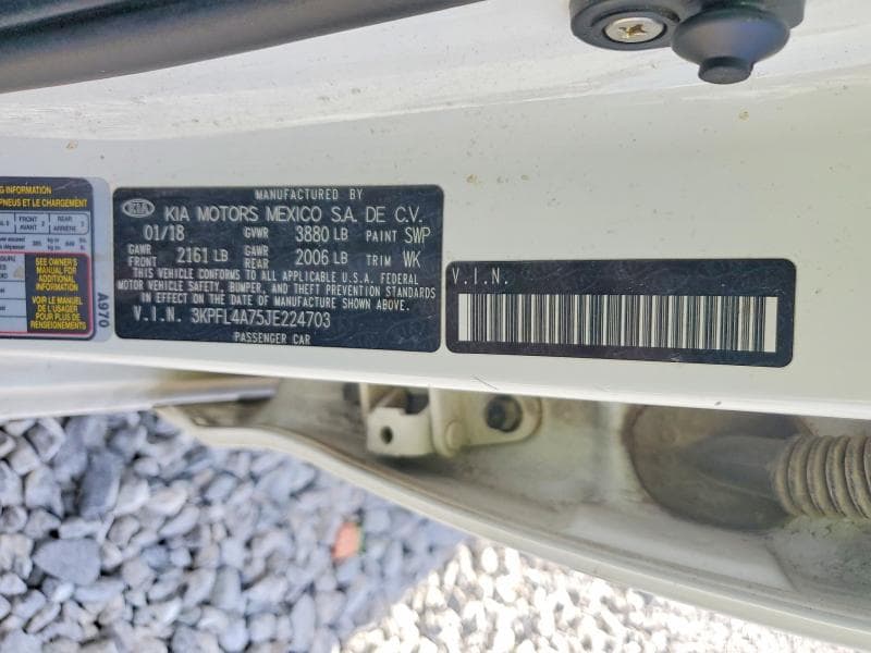 2018 KIA FORTE LX 12