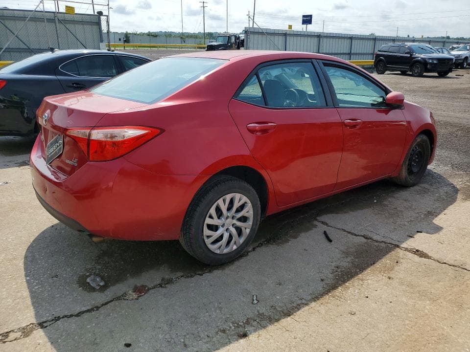 2017 TOYOTA COROLLA LE 3