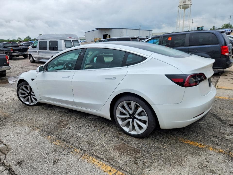 2020 TESLA MODEL 3 2