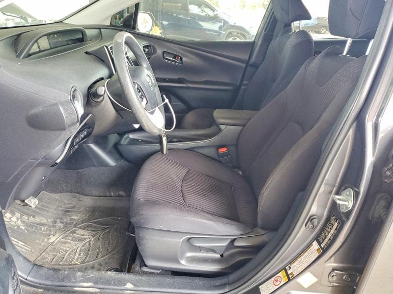 2018 TOYOTA PRIUS TWO 7