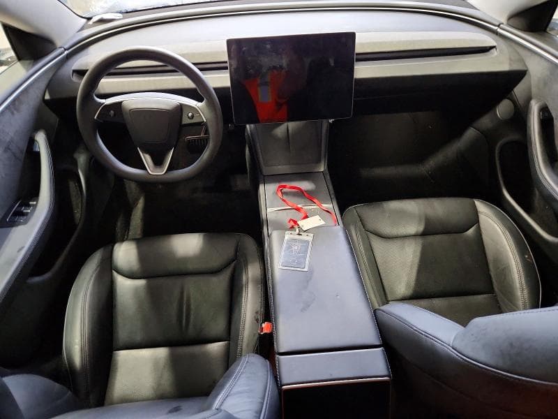 2024 TESLA MODEL 3 8