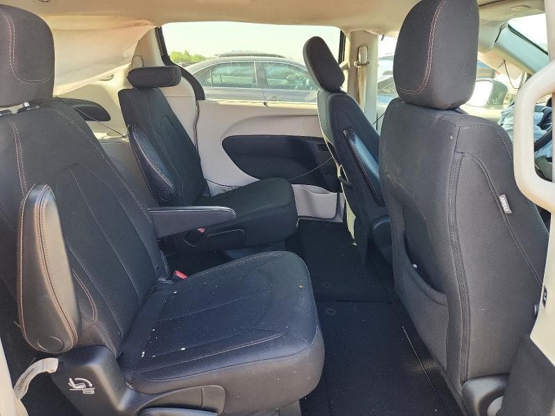 2017 CHRYSLER PACIFICA TOURING L 11