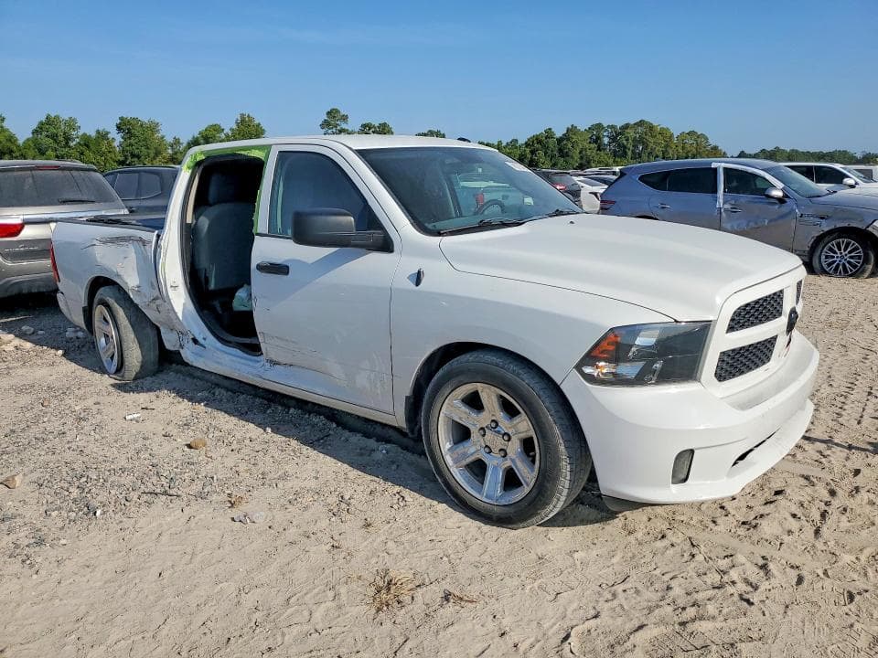 2017 RAM 1500 ST 4
