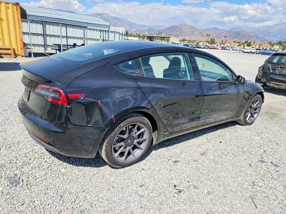 2023 TESLA MODEL 3 3