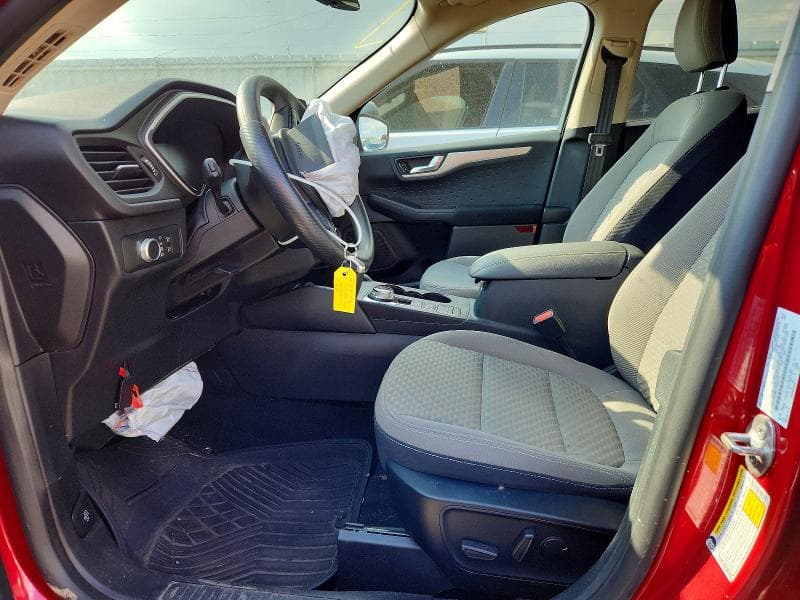 2020 FORD ESCAPE SE 7