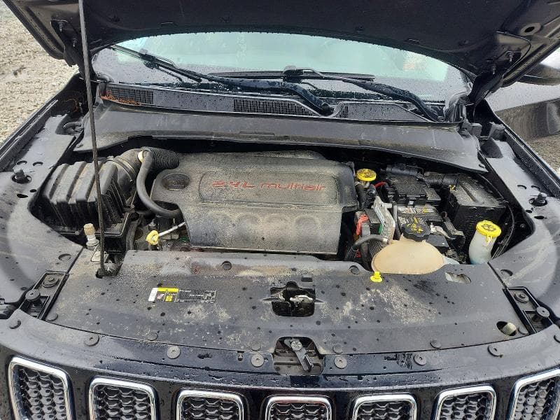2018 JEEP COMPASS LATITUDE 11