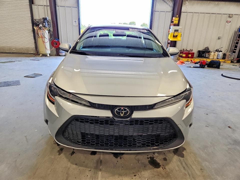 2021 TOYOTA COROLLA LE 5