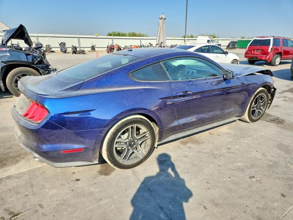 2019 FORD MUSTANG 3