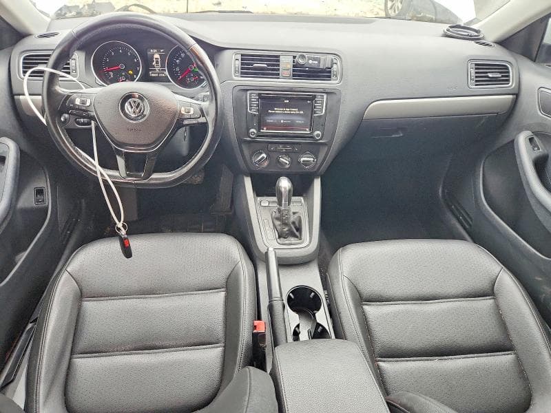 2017 VOLKSWAGEN JETTA SE 8