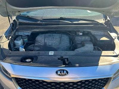 2017 KIA SEDONA L 7