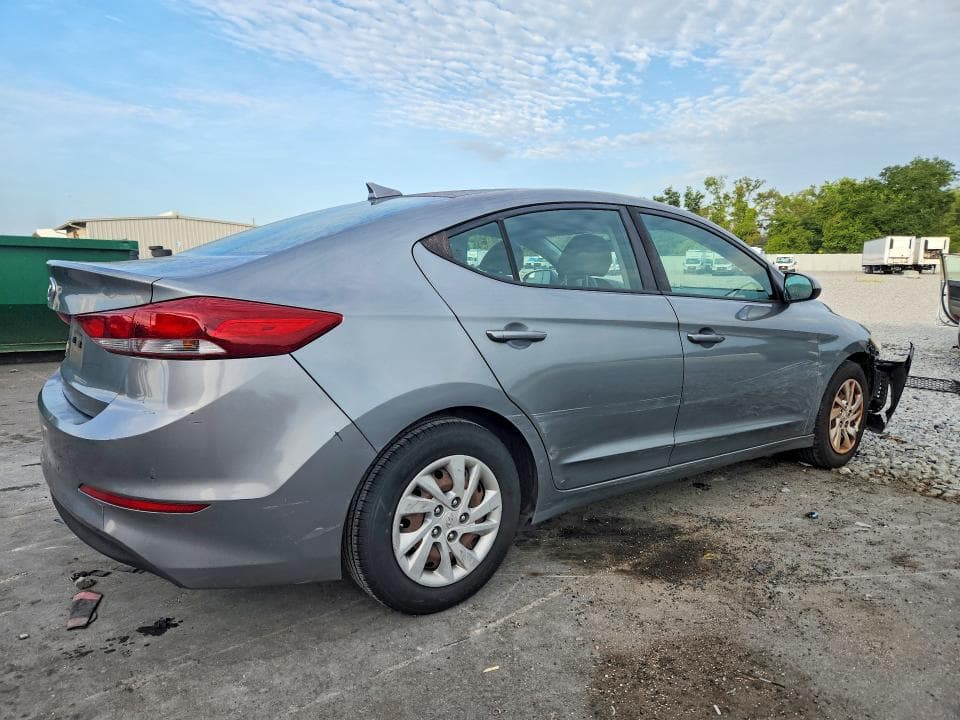 2017 HYUNDAI ELANTRA SE 3