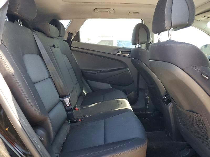 2018 HYUNDAI TUCSON VALUE 11