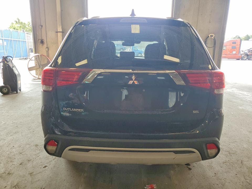 2020 MITSUBISHI OUTLANDER SE 6