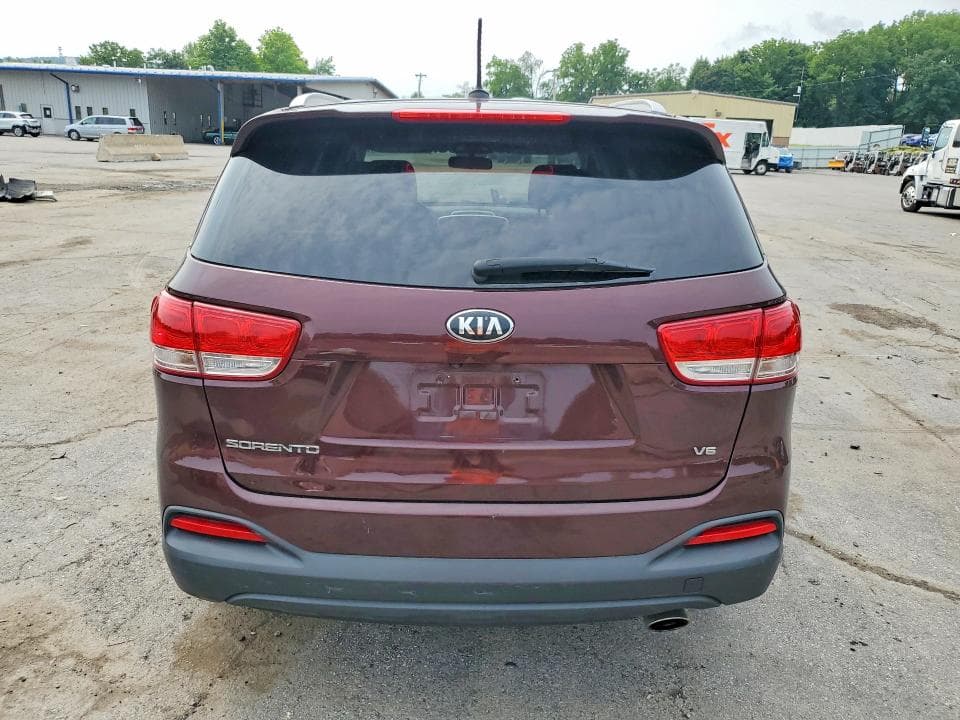 2017 KIA SORENTO LX V6 6
