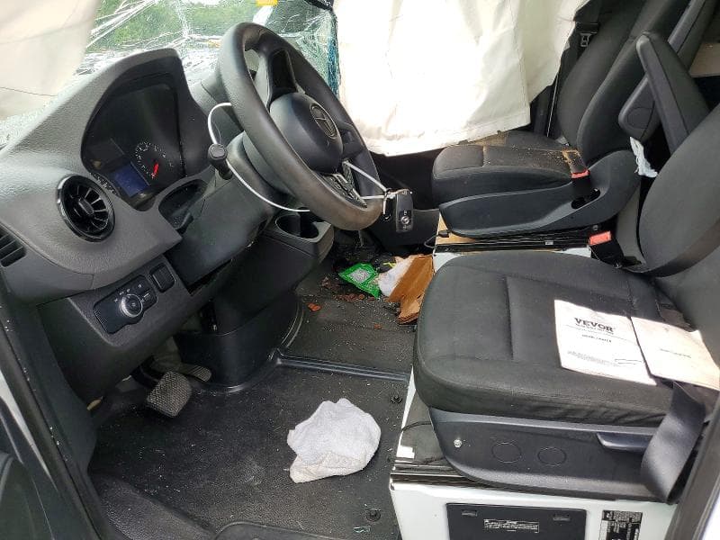 2022 MERCEDES-BENZ SPRINTER 2500 7