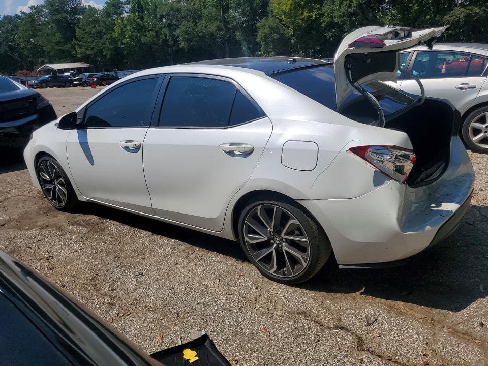 2017 TOYOTA COROLLA SE 2